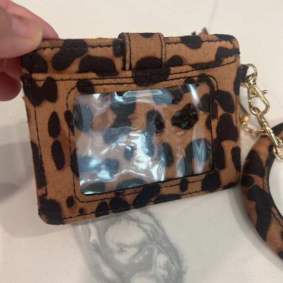 Cute. Key Ring & Card Holder. - Picture 6 of 16